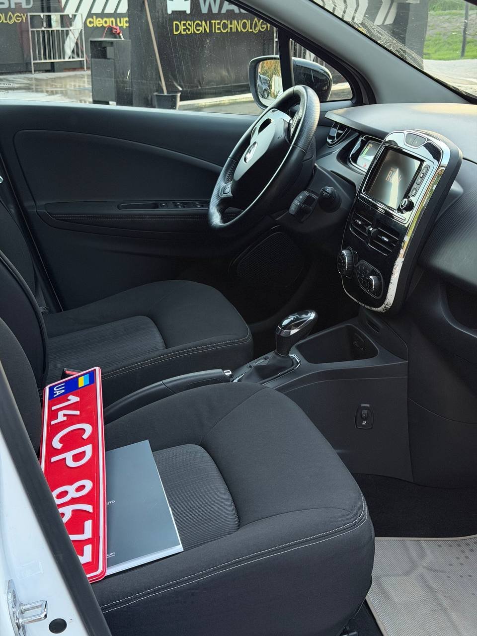Фото - Renault ZOE #4