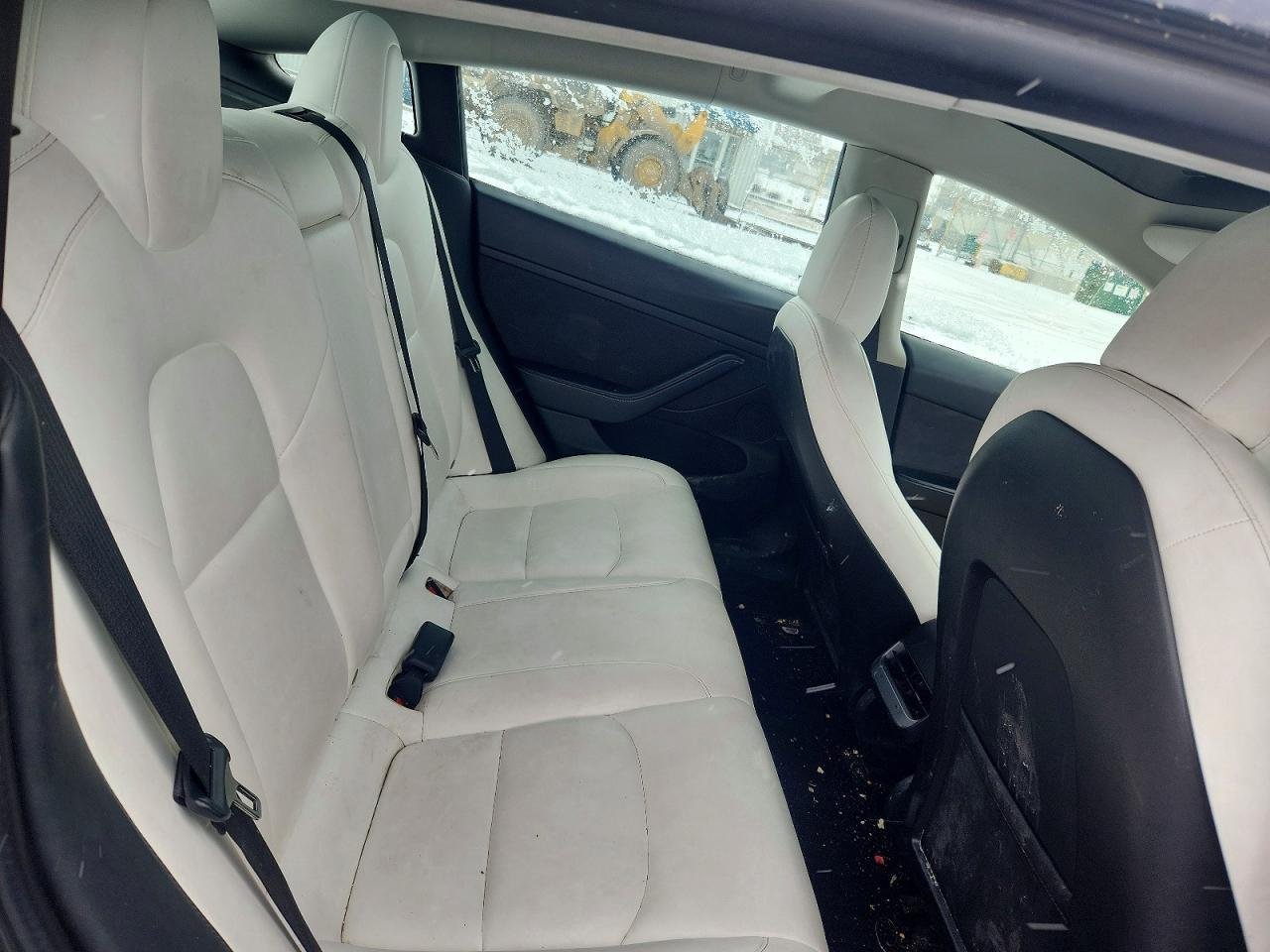 Фото - Tesla Model 3 #10