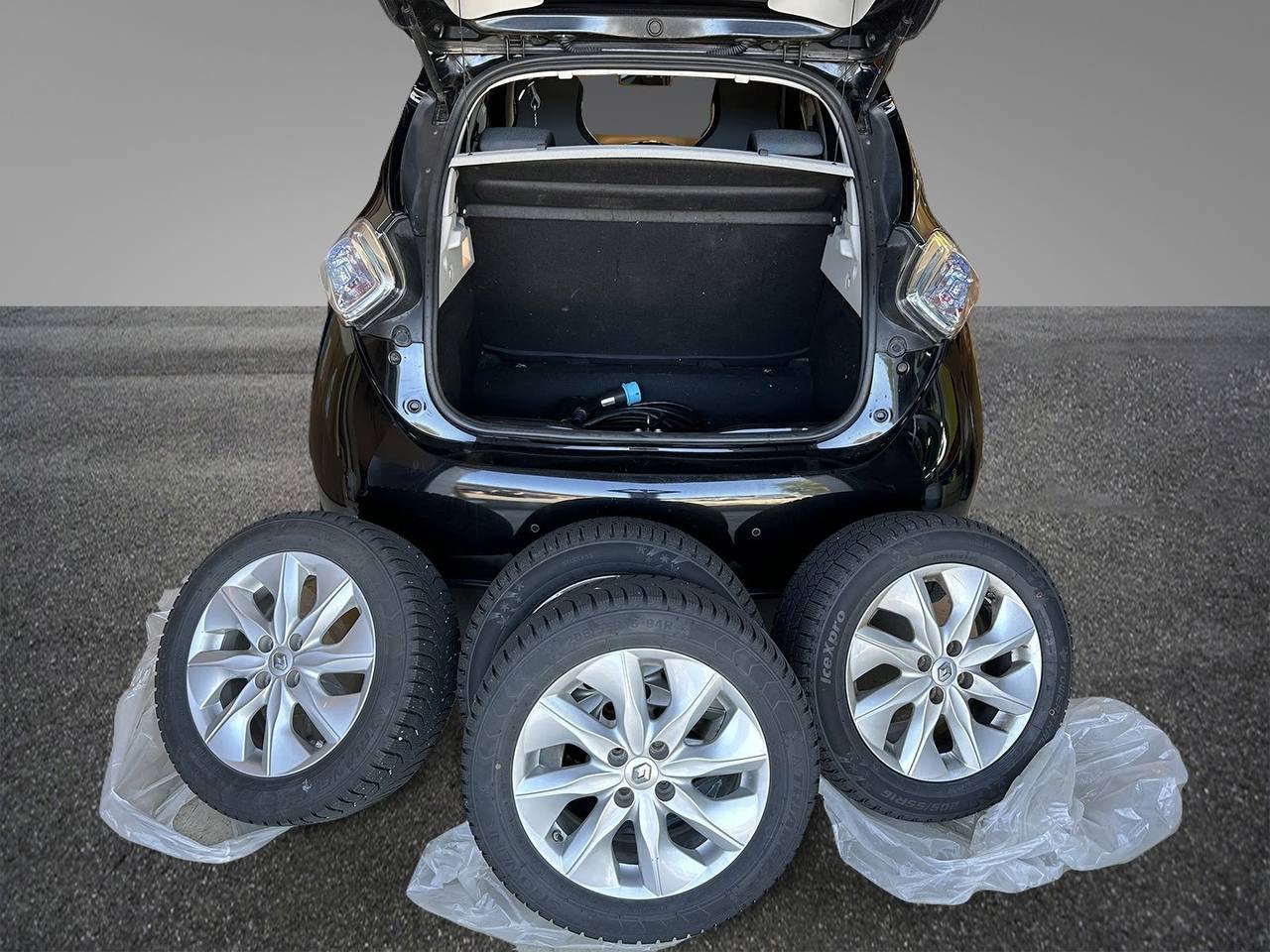 Фото - Renault ZOE #9