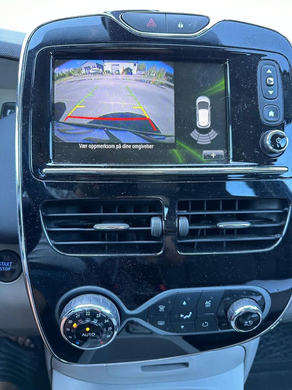 Фото - Renault ZOE #8