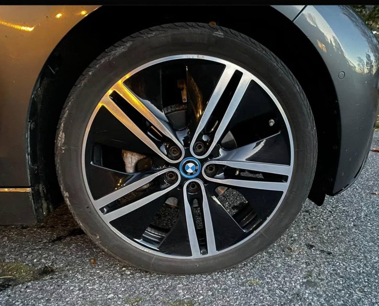 Фото - BMW I3 #7