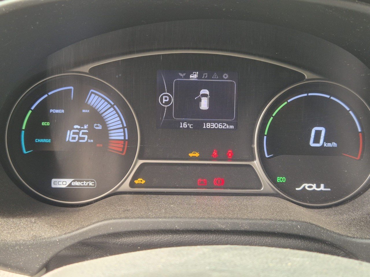 Фото - Kia Soul EV #5