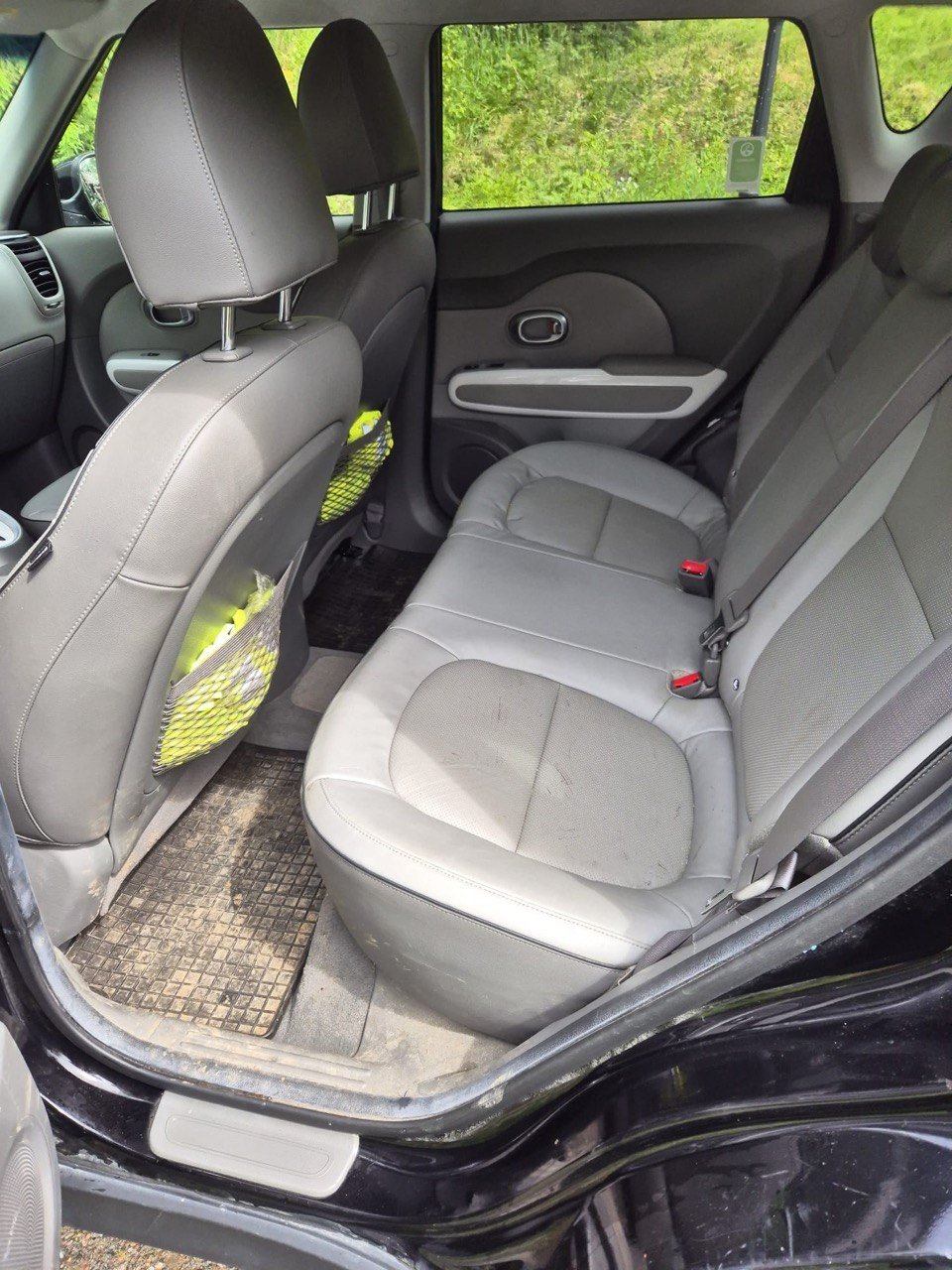 Фото - Kia Soul EV #7