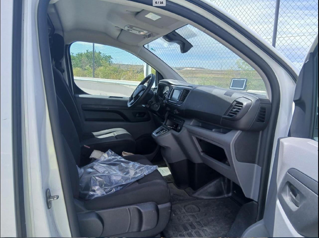 Фото - Opel Vivaro #4