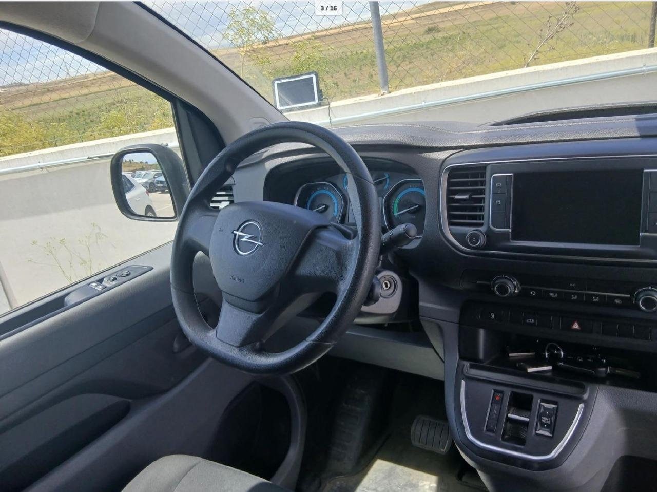 Фото - Opel Vivaro #5