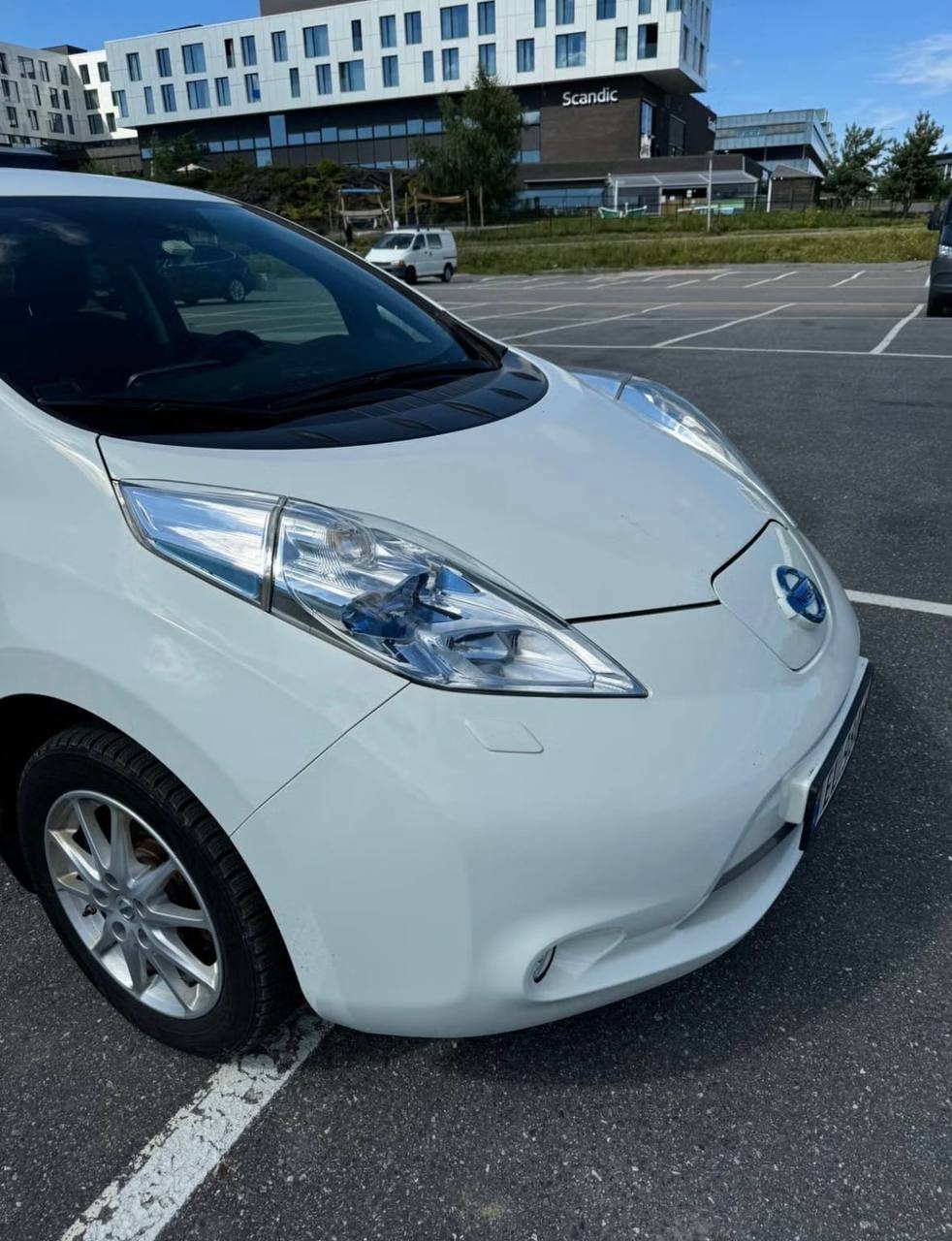 Фото - Nissan Leaf #2