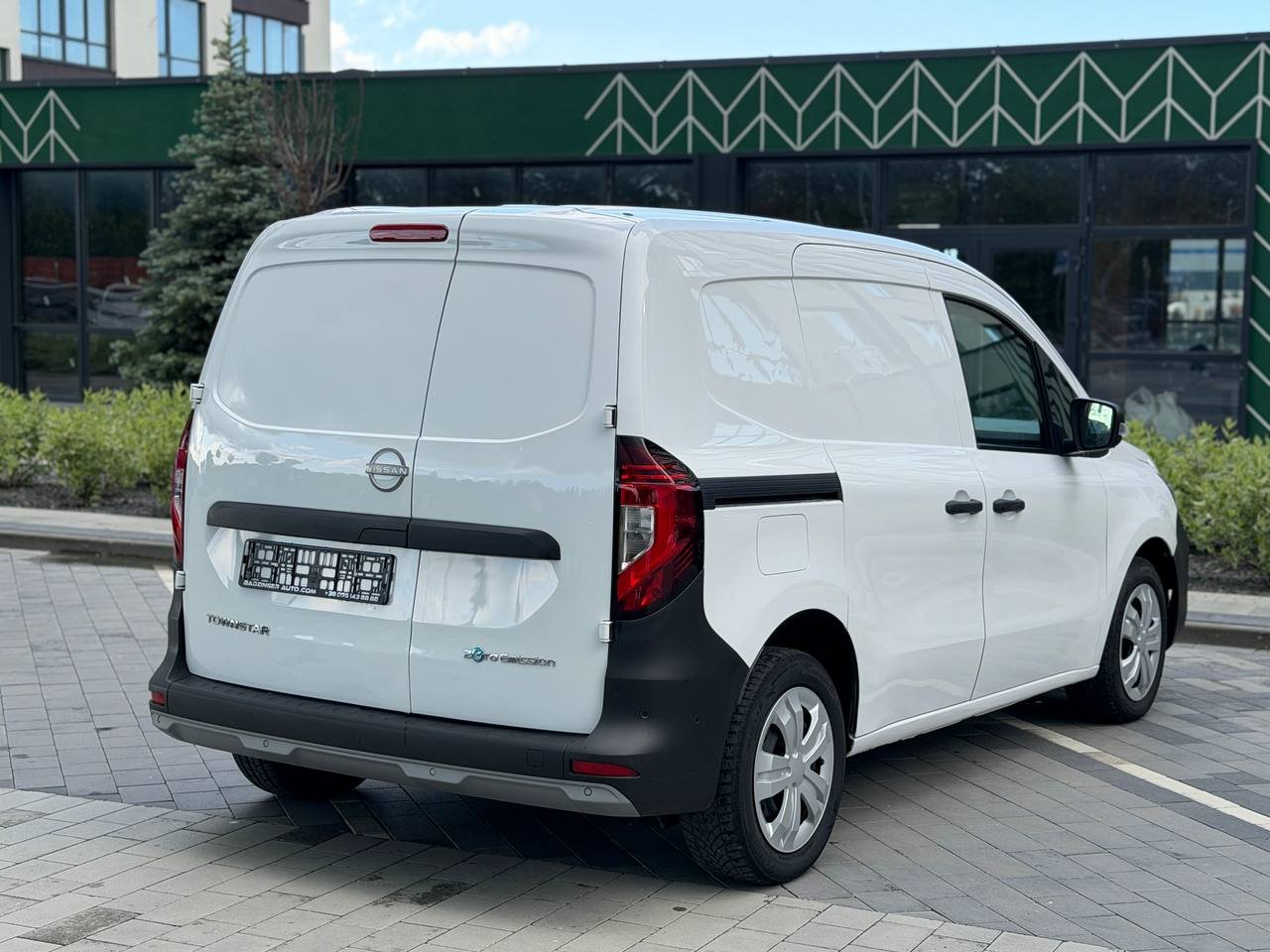 Фото - Nissan Townstar #4