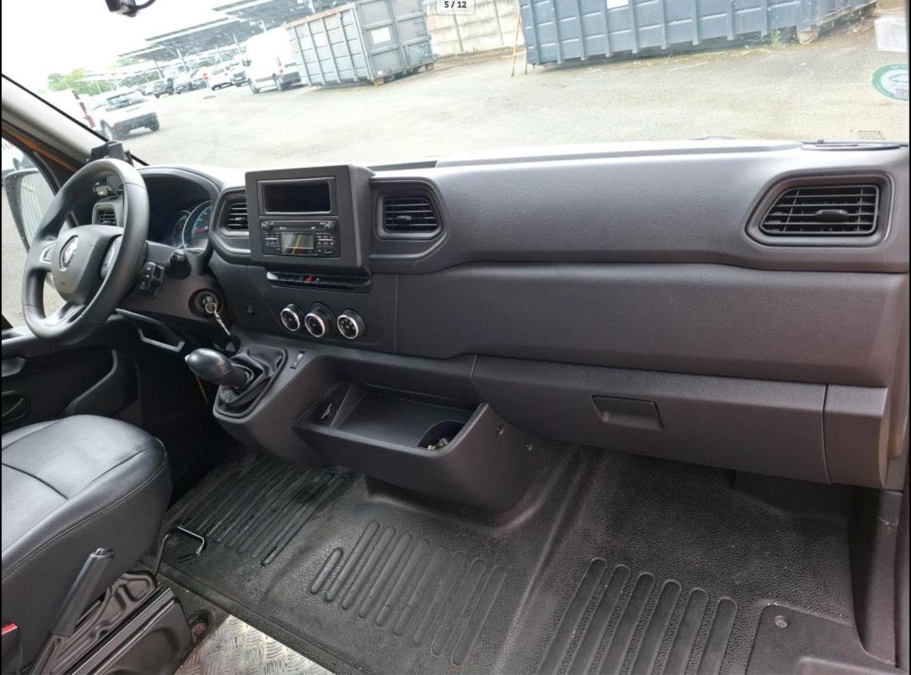 Фото - Renault Master #8