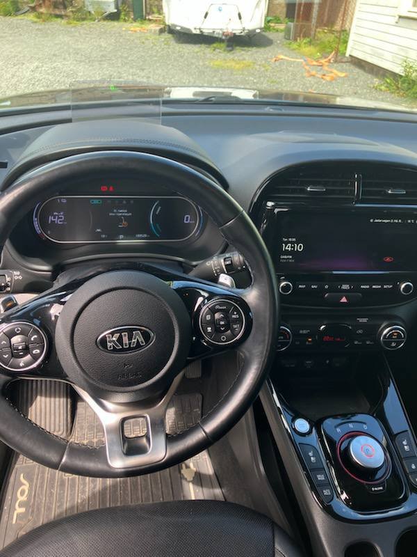 Фото - Kia Soul EV #4