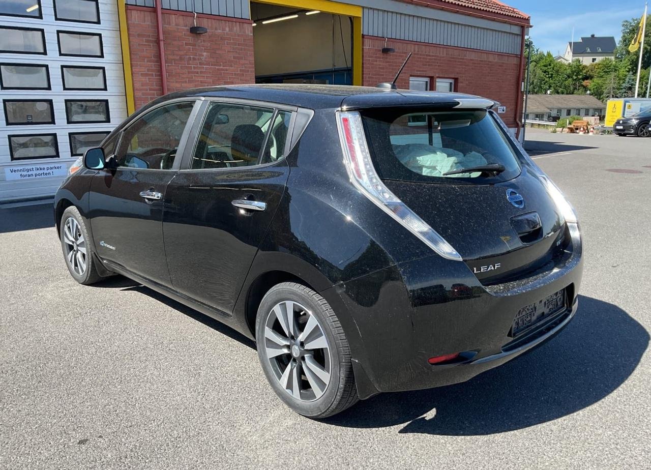 Фото - Nissan Leaf #2
