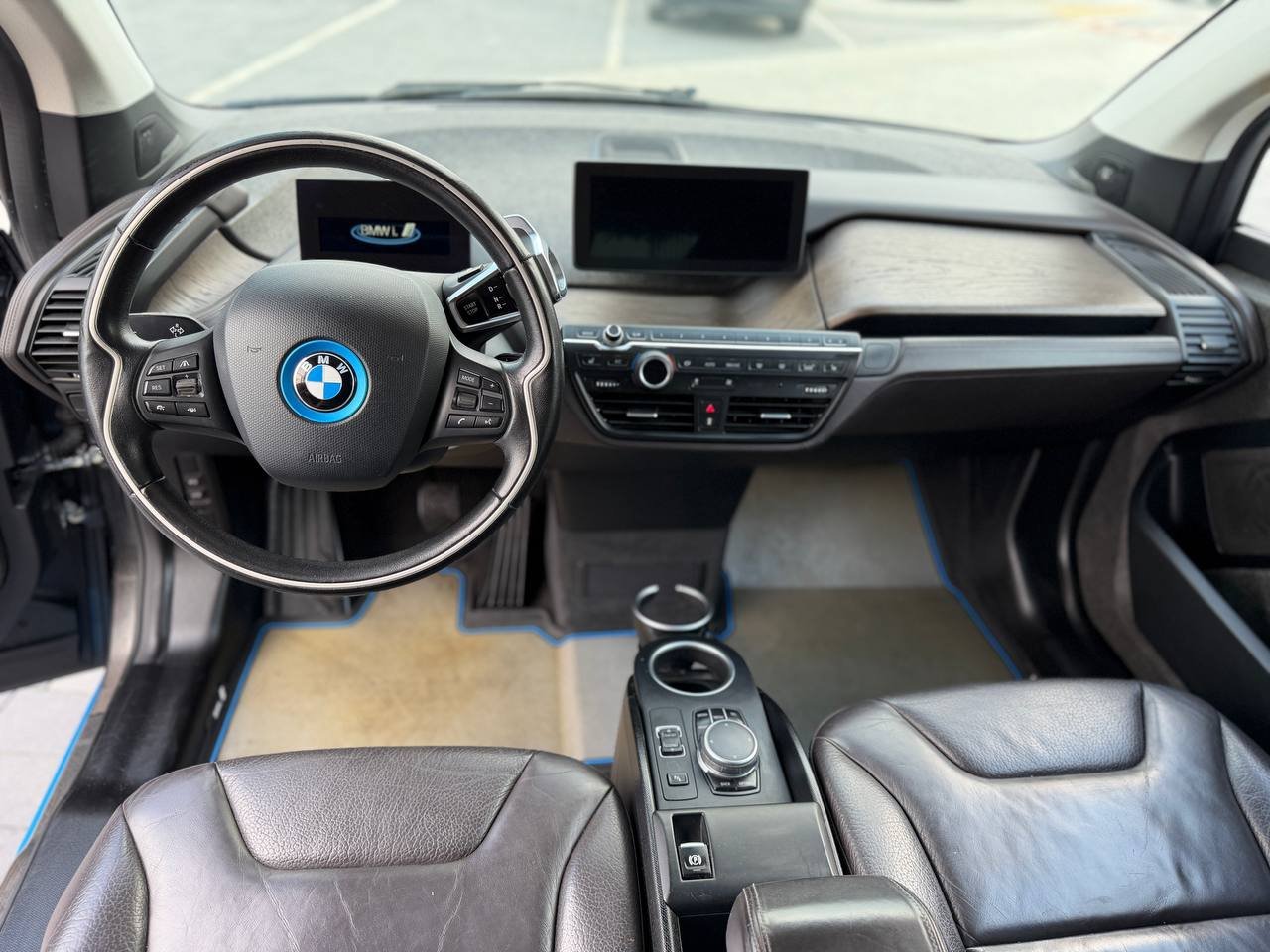 Фото - BMW I3 #9