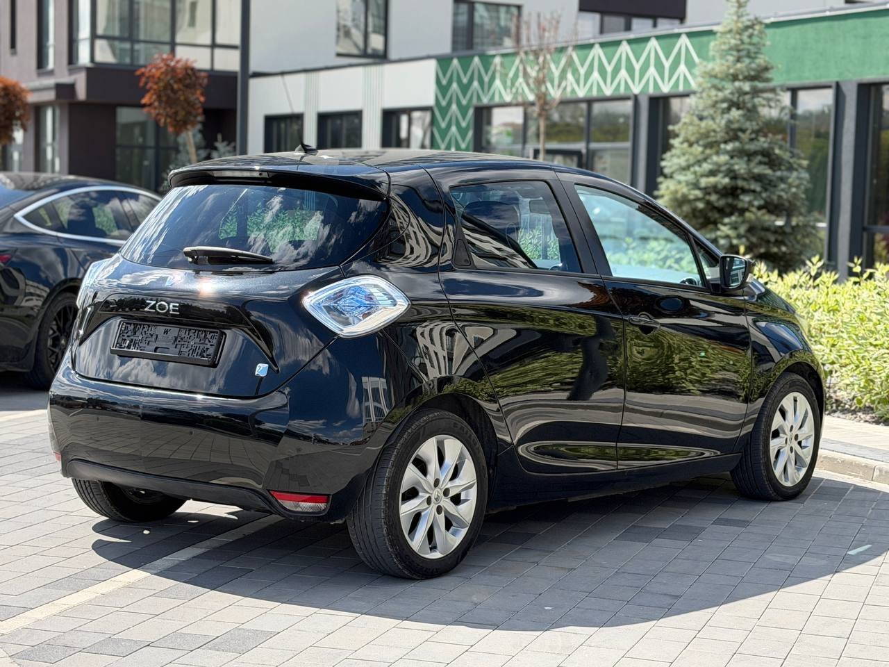 Фото - Renault ZOE #4
