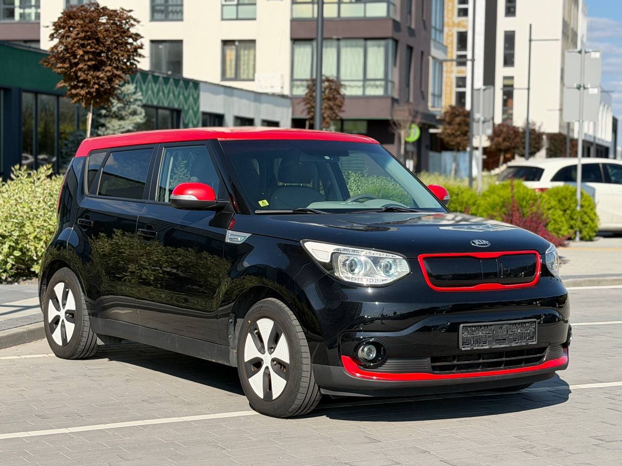 Фото - Kia Soul EV #3