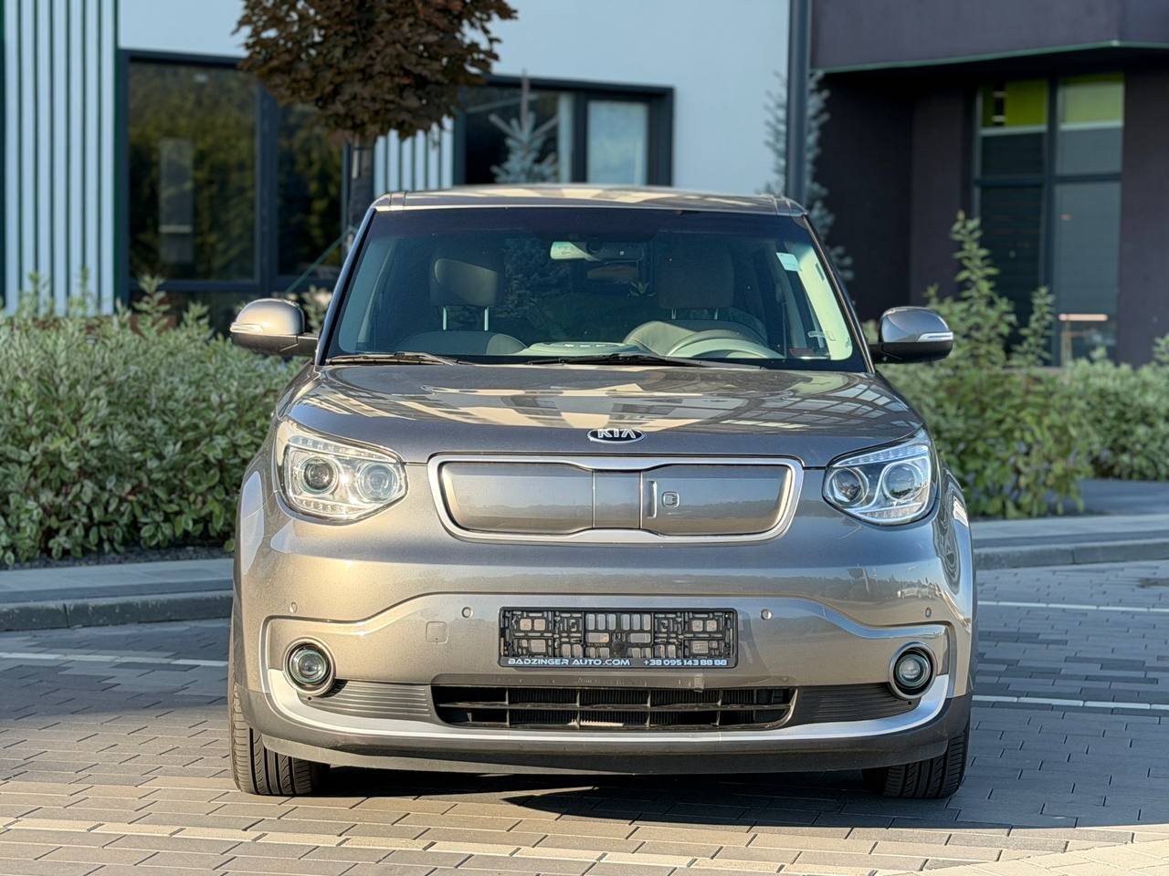 Фото - Kia E-Soul #2