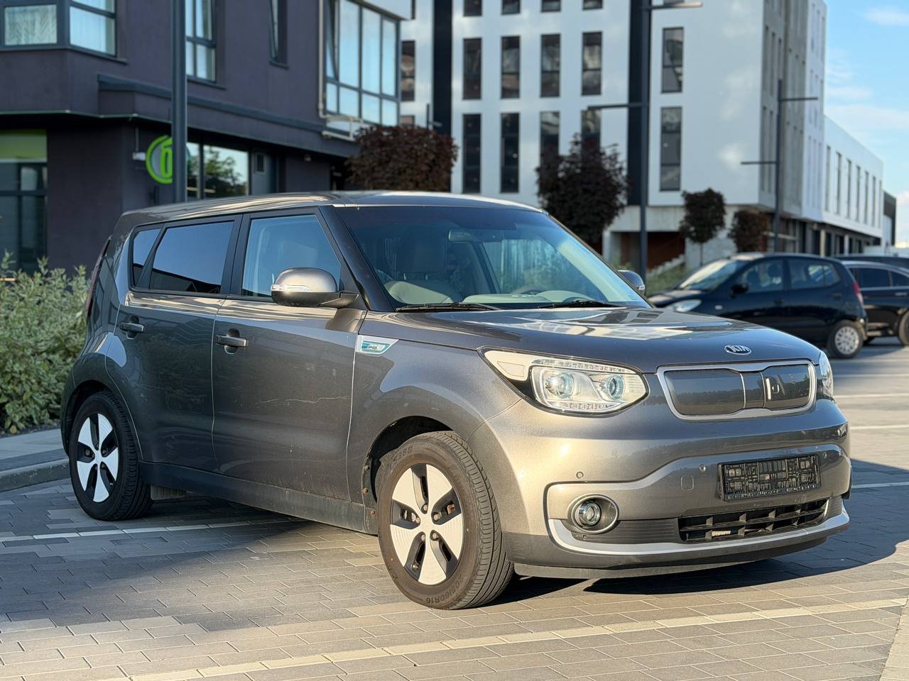 Фото - Kia E-Soul #3