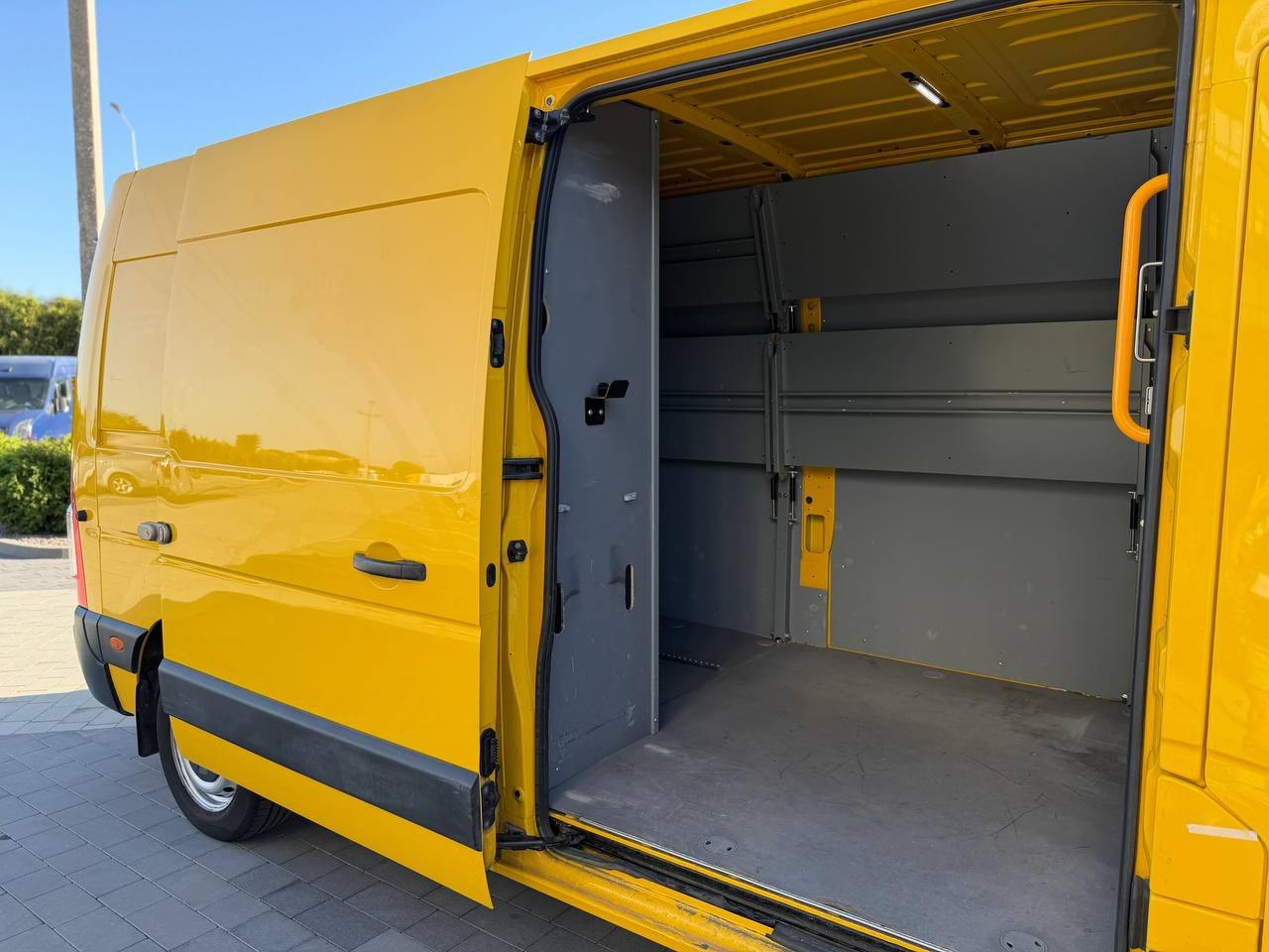 Фото - Renault Master #7