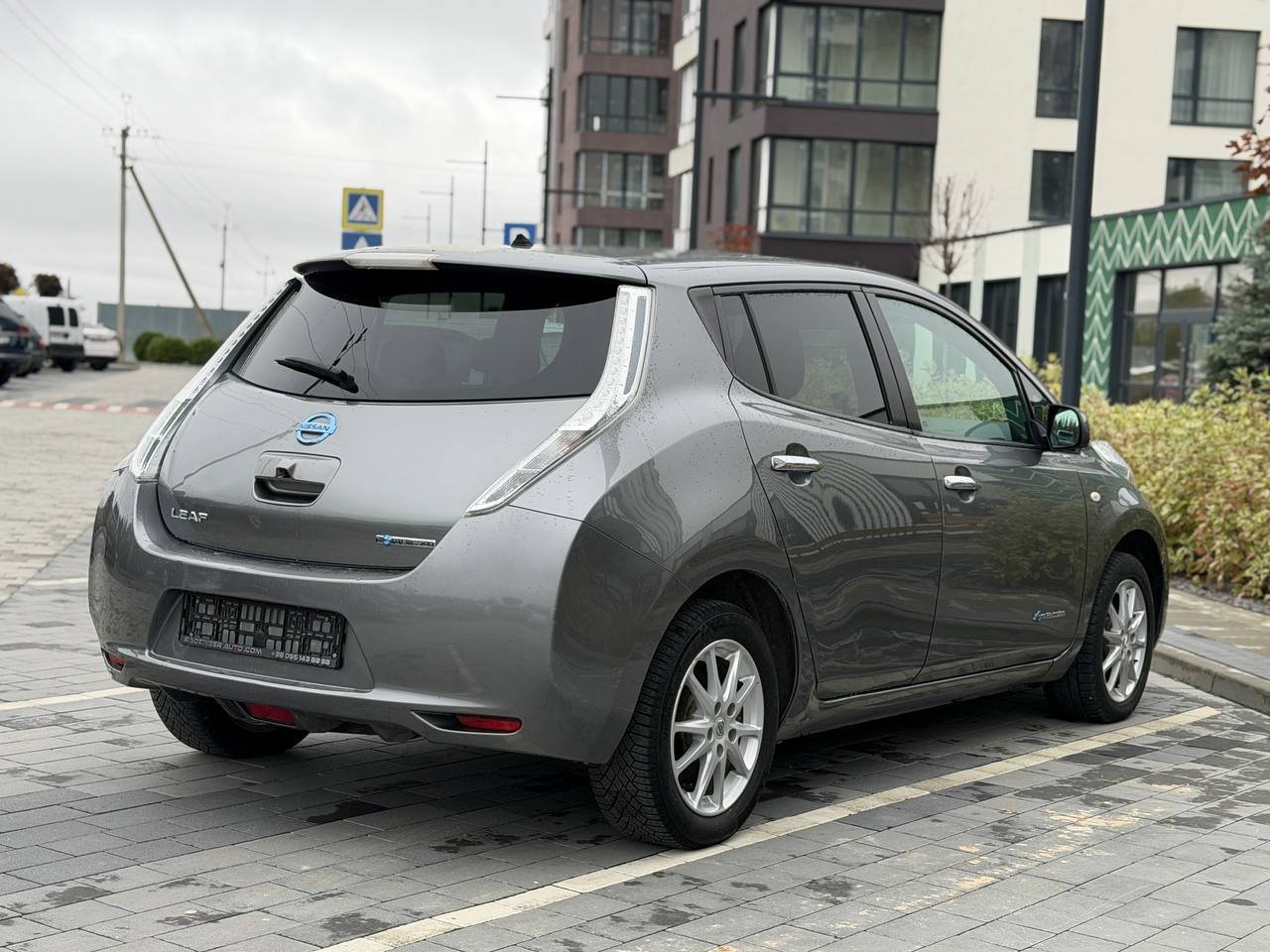 Фото - Nissan Leaf #4