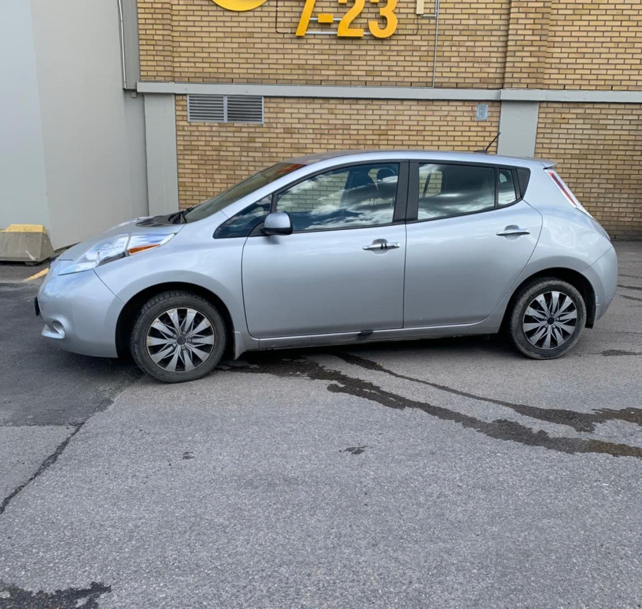 Фото - Nissan Leaf #2
