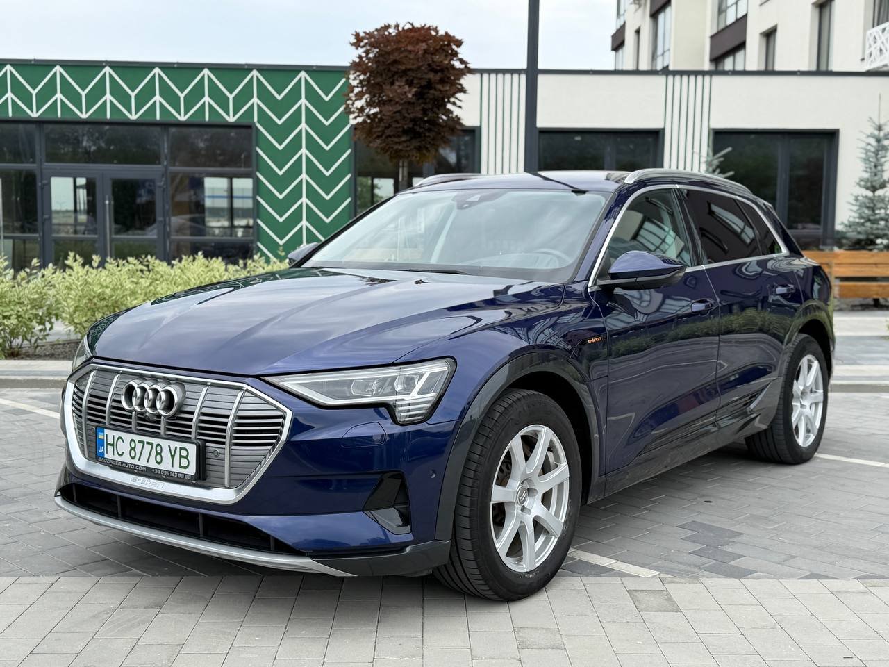 Audi E-tron