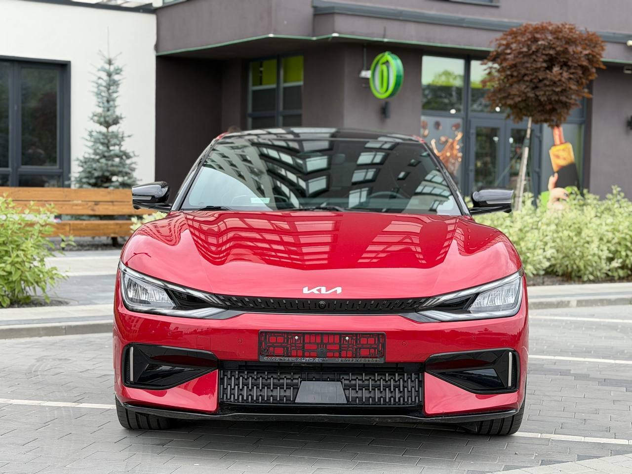 Фото - Kia EV6 #2