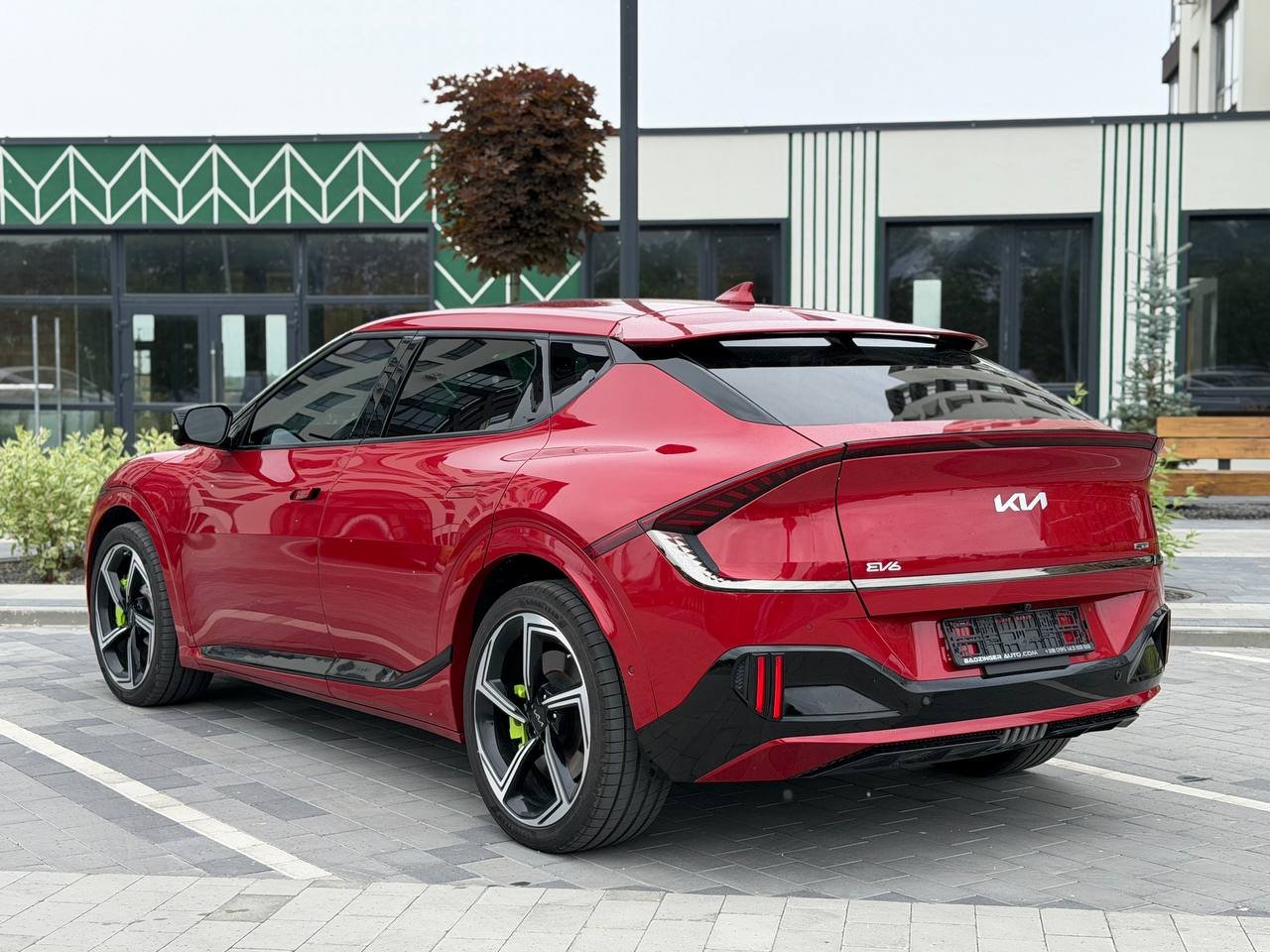 Фото - Kia EV6 #4