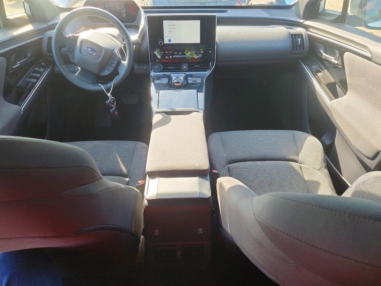 Фото - Subaru Solterra #7