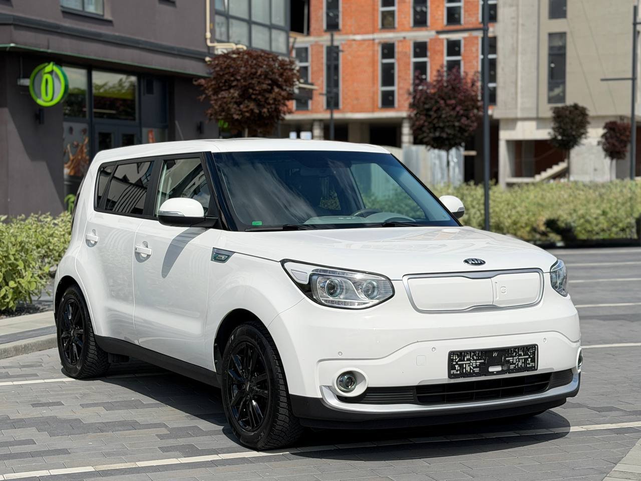 Фото - Kia Soul EV #3