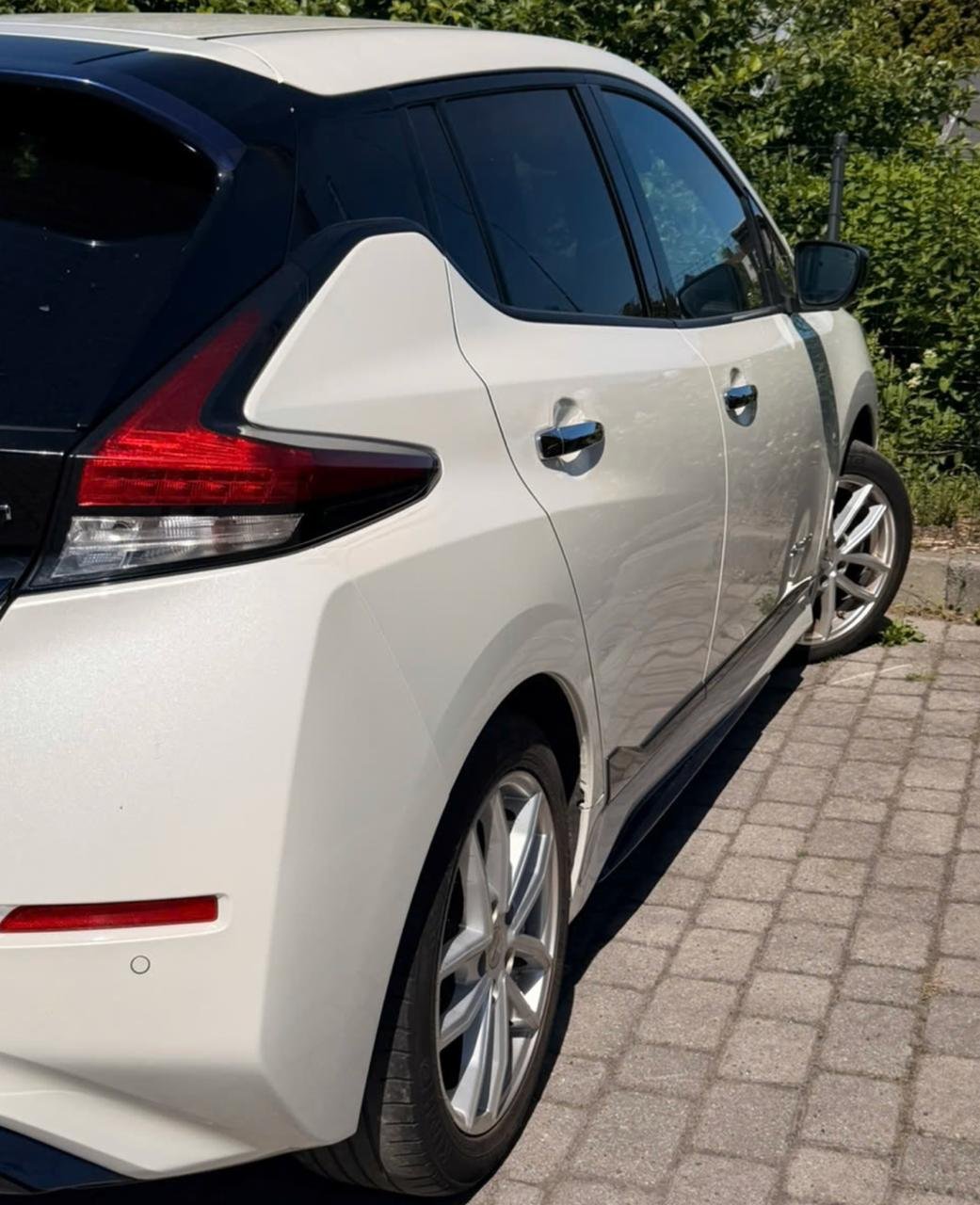 Фото - Nissan Leaf #3