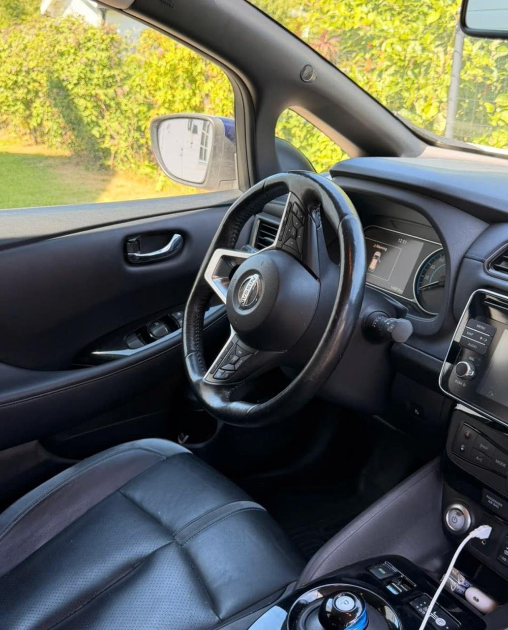 Фото - Nissan Leaf #6