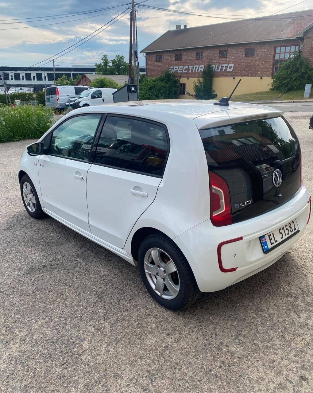 Фото - Volkswagen up! #3