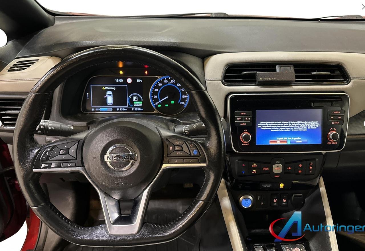 Фото - Nissan Leaf #9
