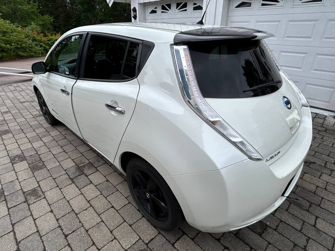 Фото - Nissan Leaf #5