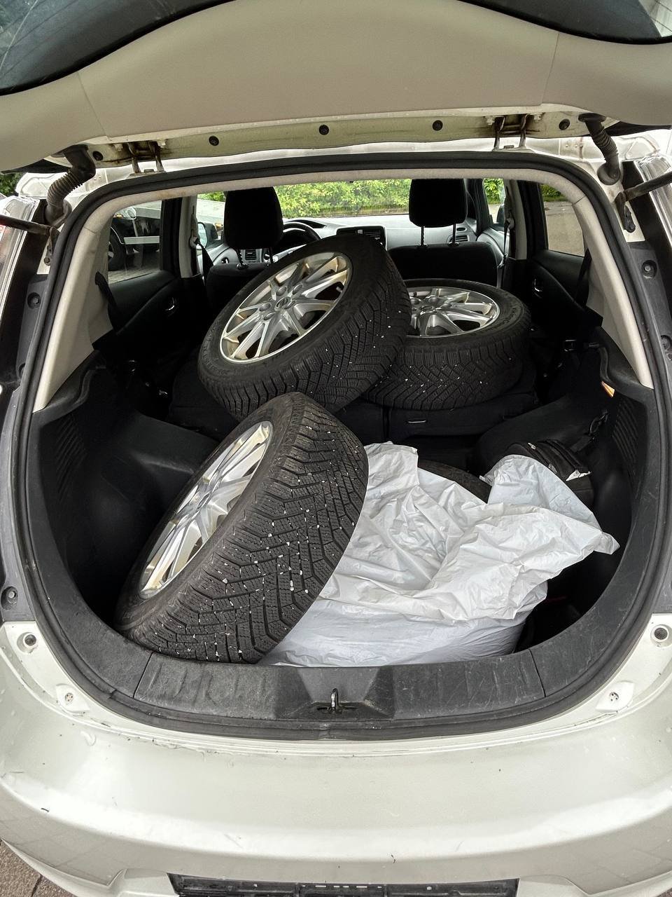 Фото - Nissan Leaf #7