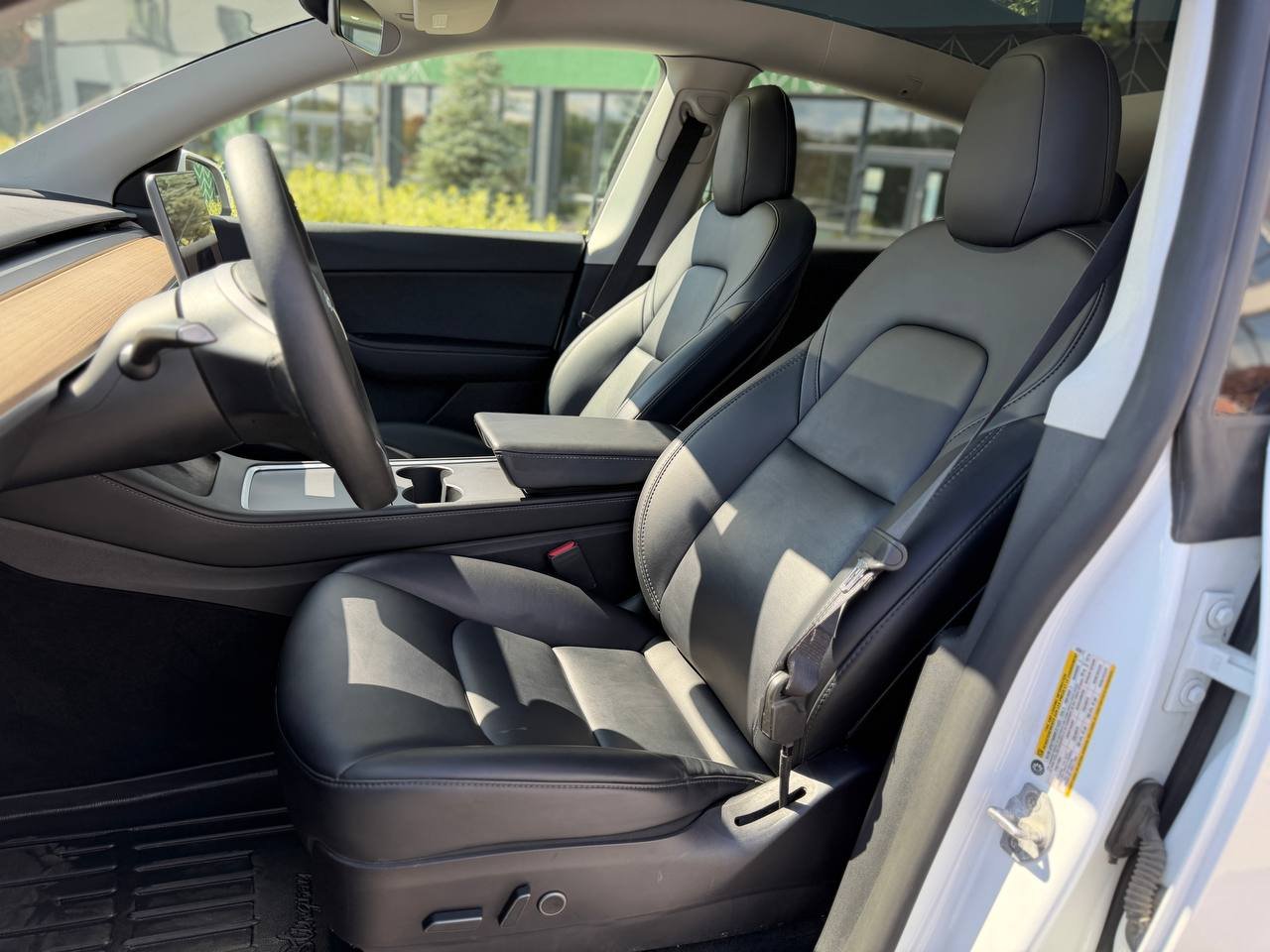 Фото - Tesla Model y #8