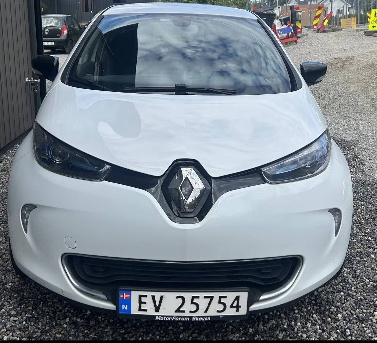 Фото - Renault ZOE #3