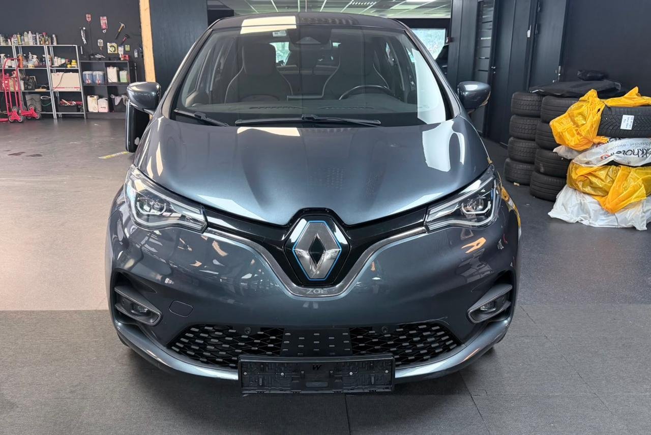 Фото - Renault ZOE #3