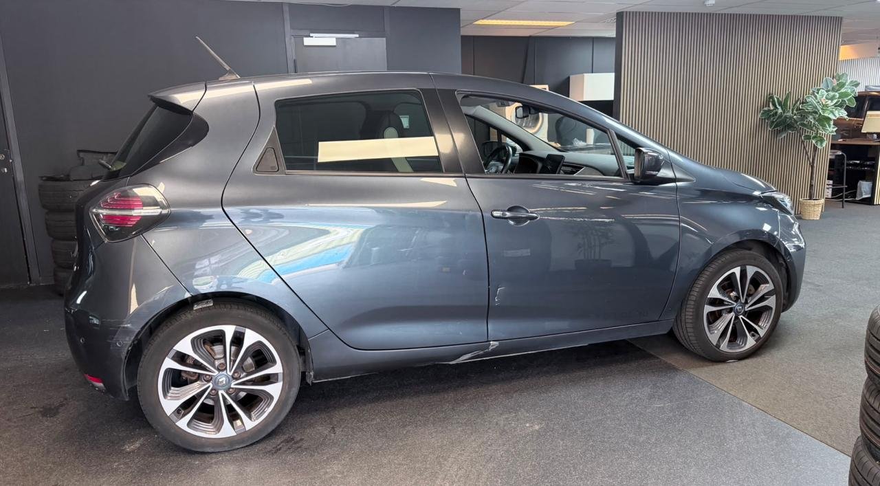 Фото - Renault ZOE #2