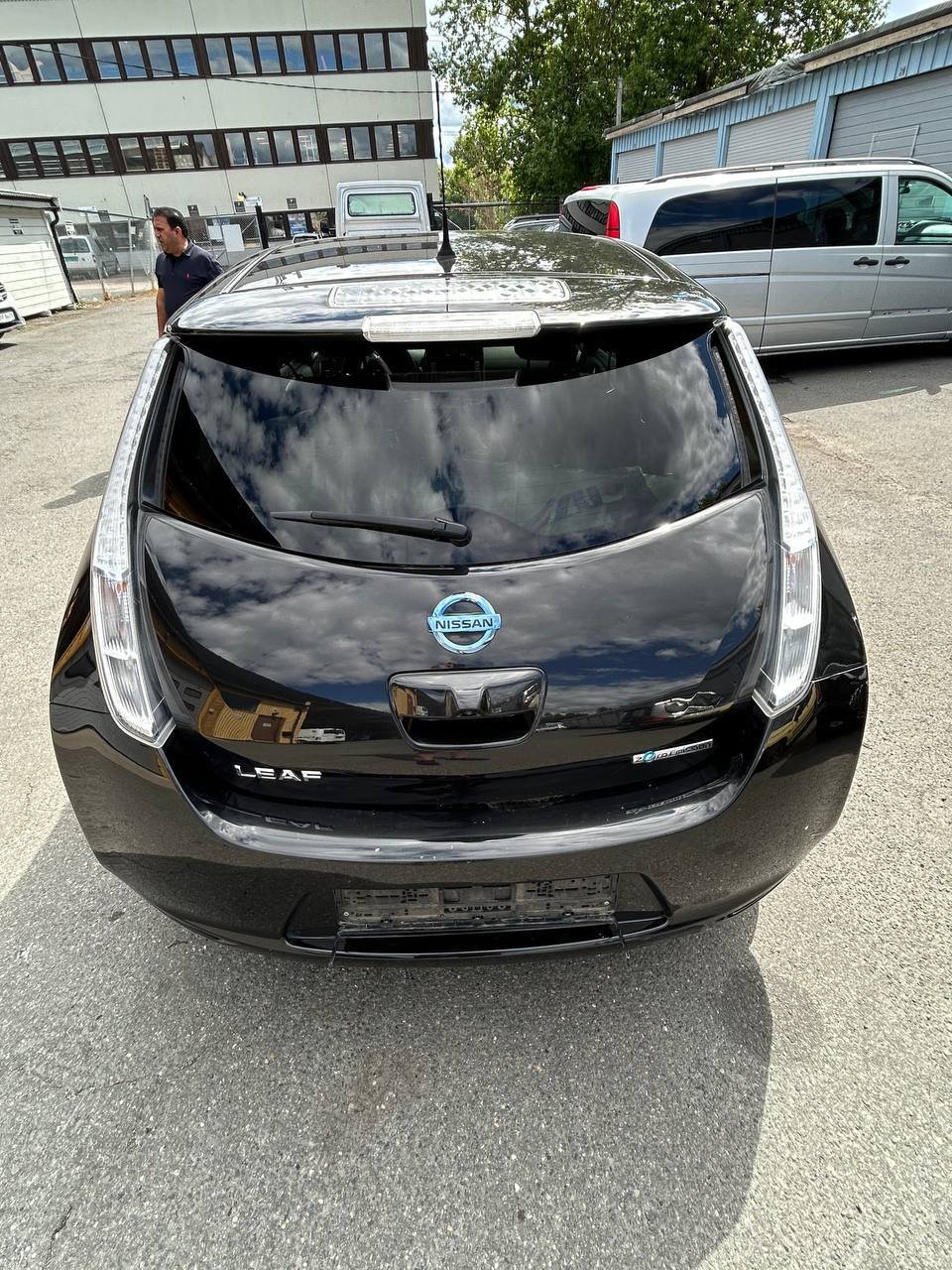 Фото - Nissan Leaf #4