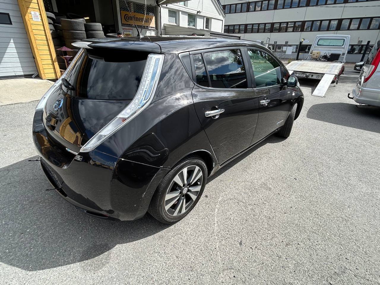 Фото - Nissan Leaf #5