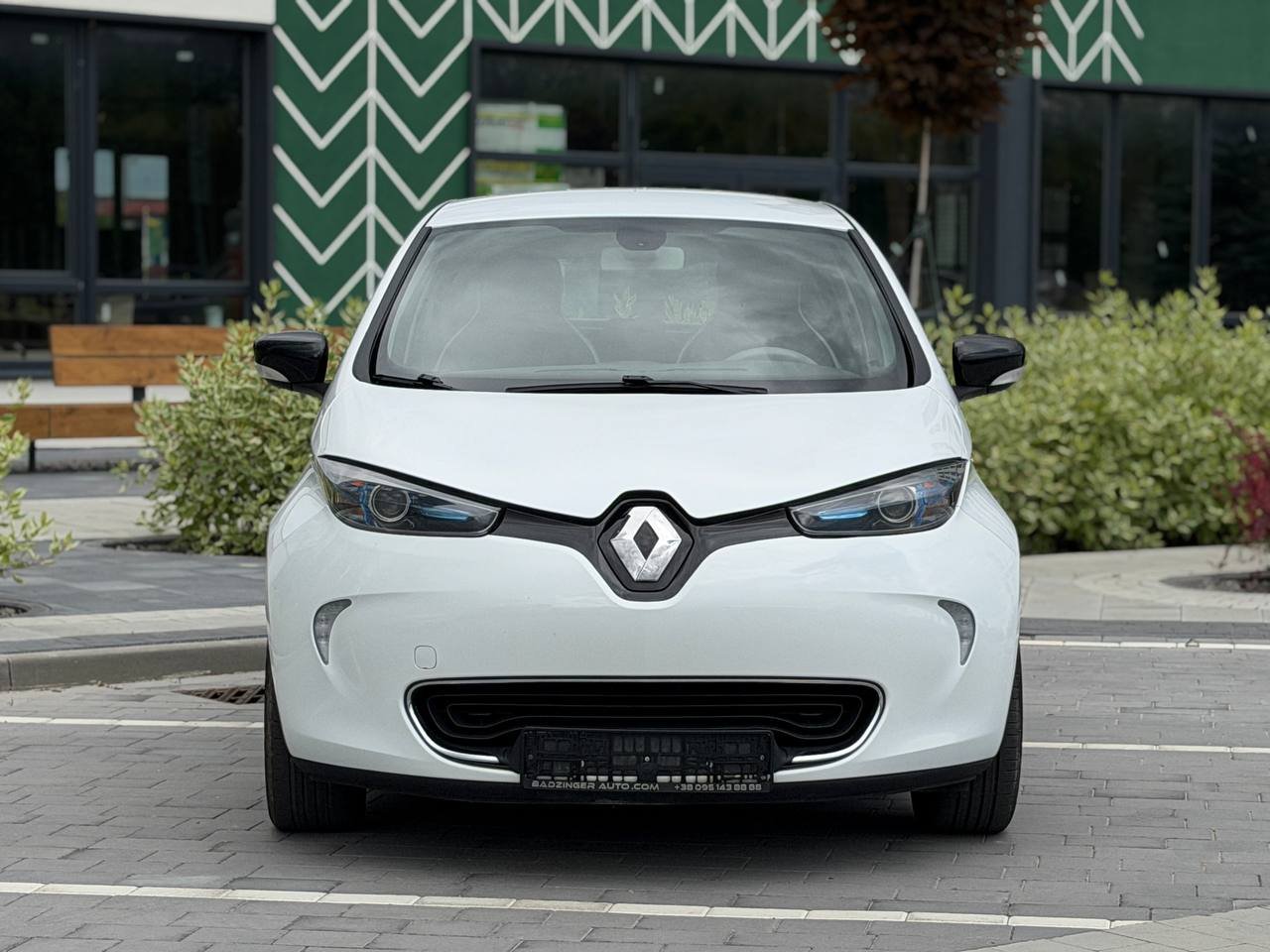 Фото - Renault ZOE #2