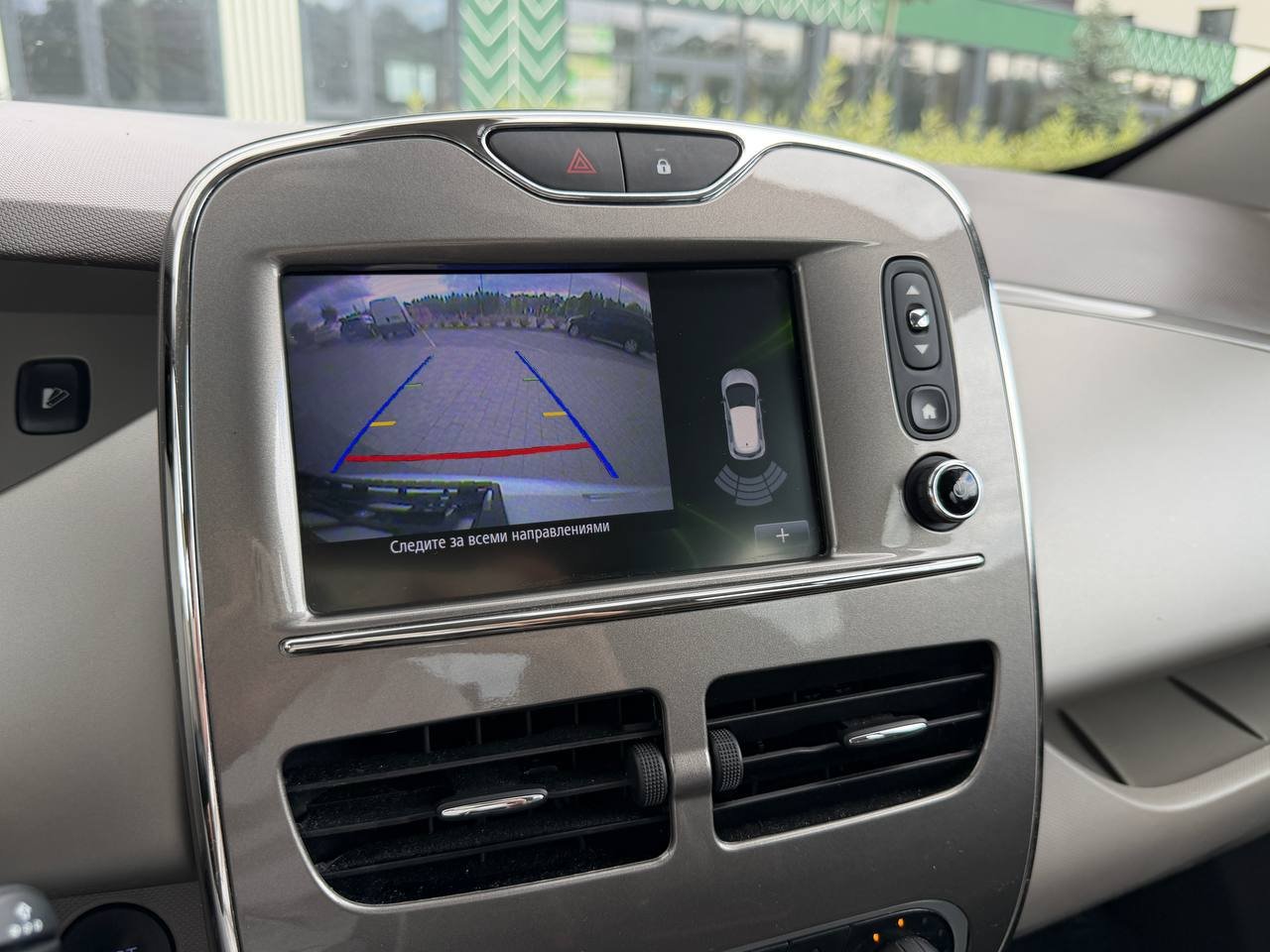 Фото - Renault ZOE #9