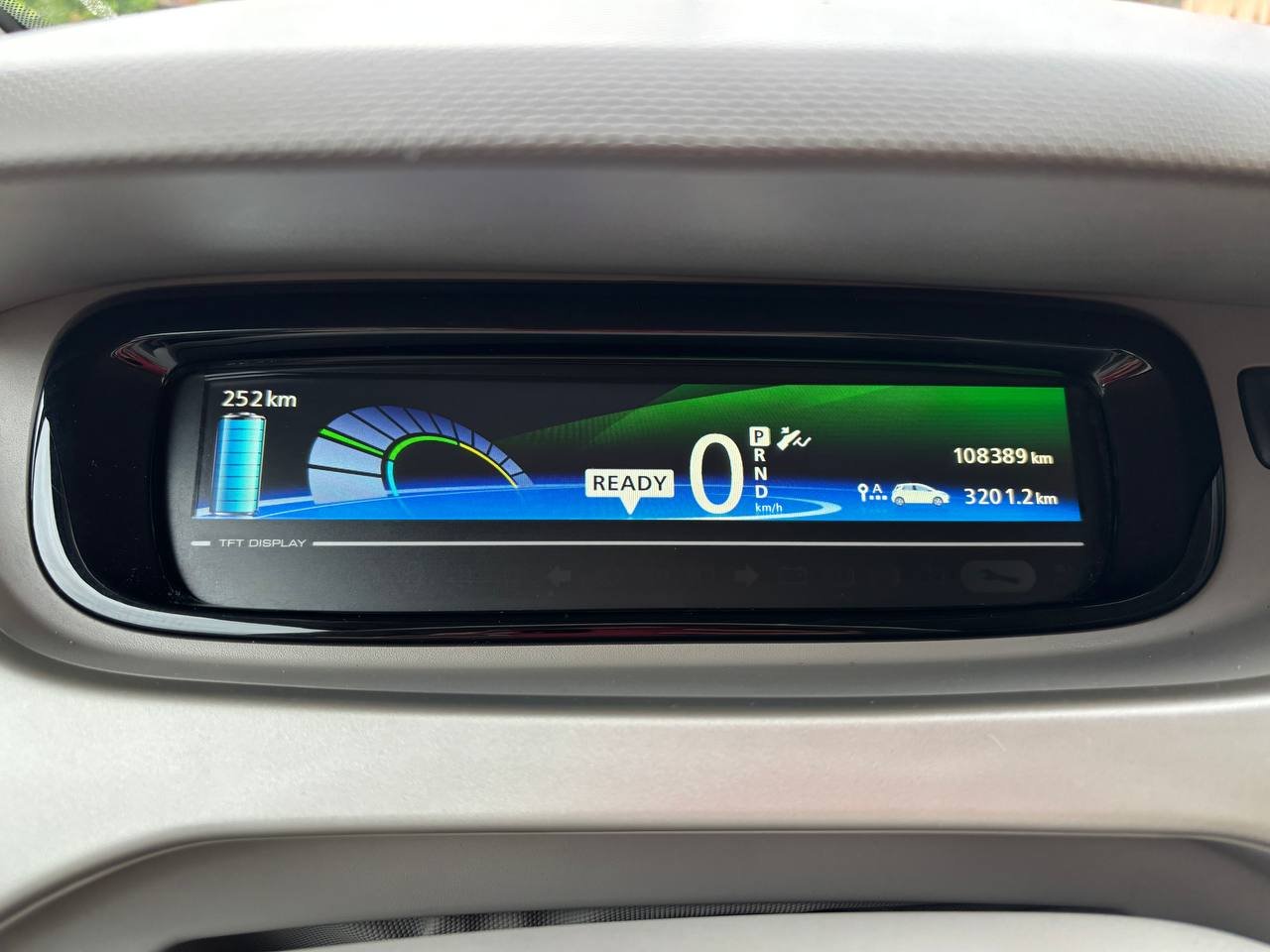 Фото - Renault ZOE #10