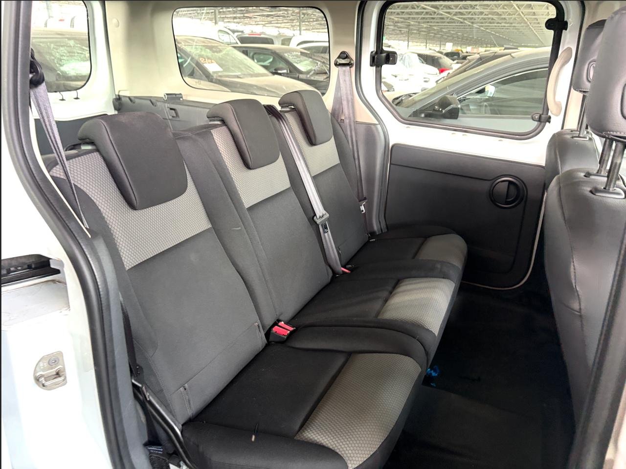 Фото - Renault Kangoo pass #5