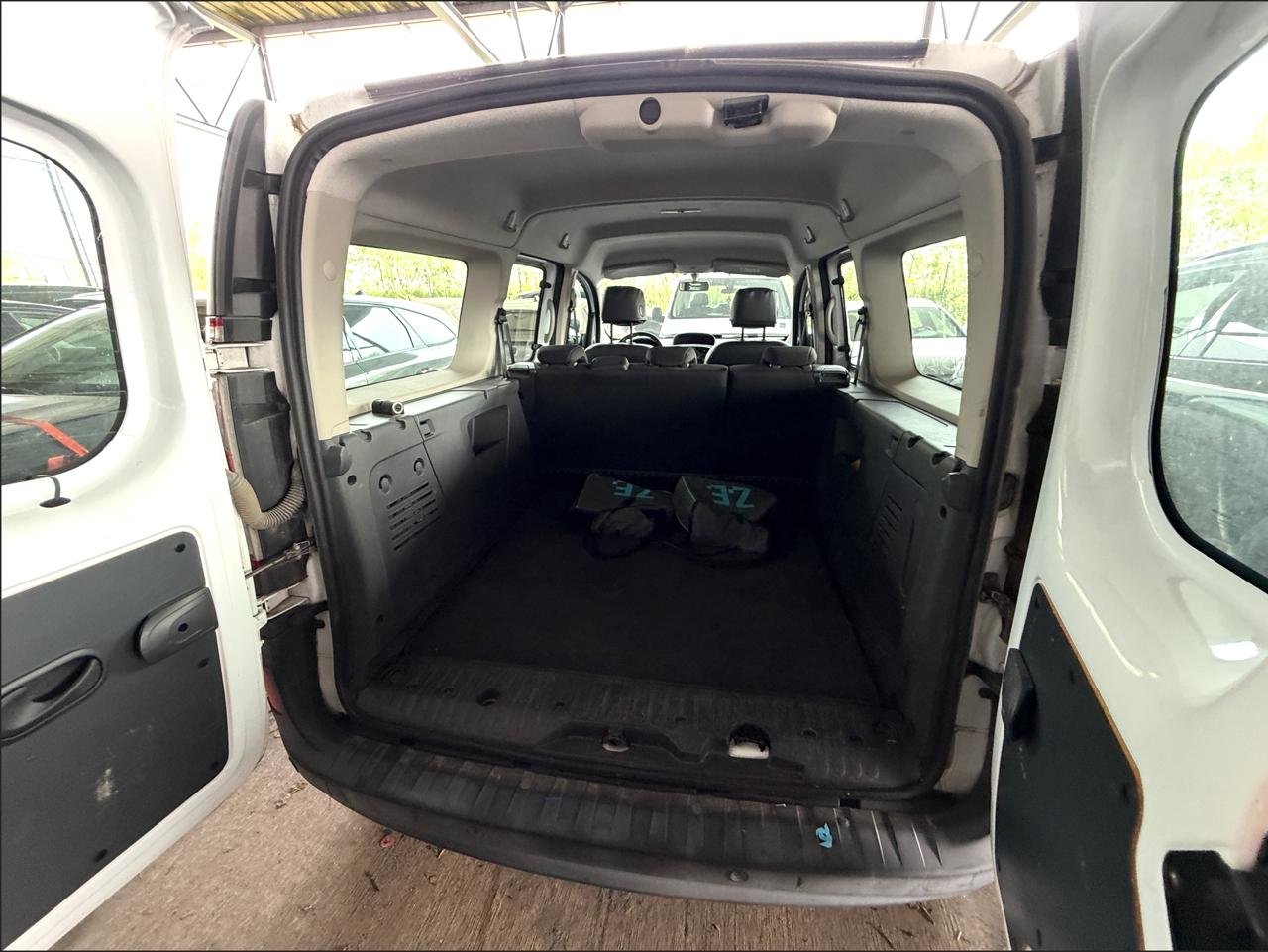 Фото - Renault Kangoo pass #7