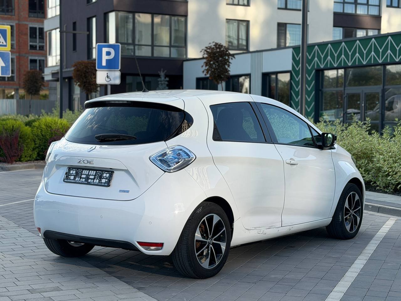 Фото - Renault ZOE #4