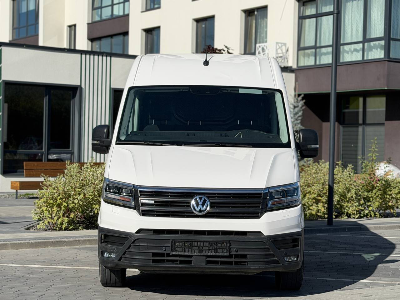Фото - Volkswagen Crafter L3H3 #6