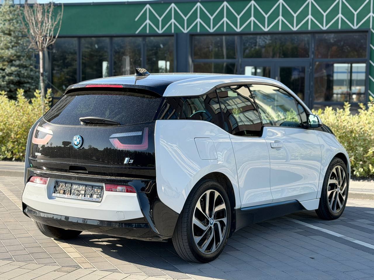 Фото - BMW I3 #5
