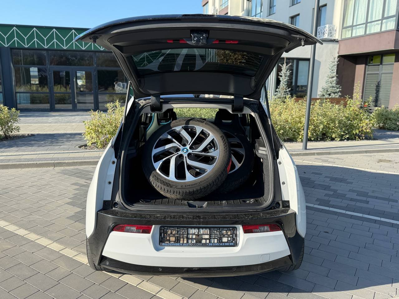Фото - BMW I3 #9