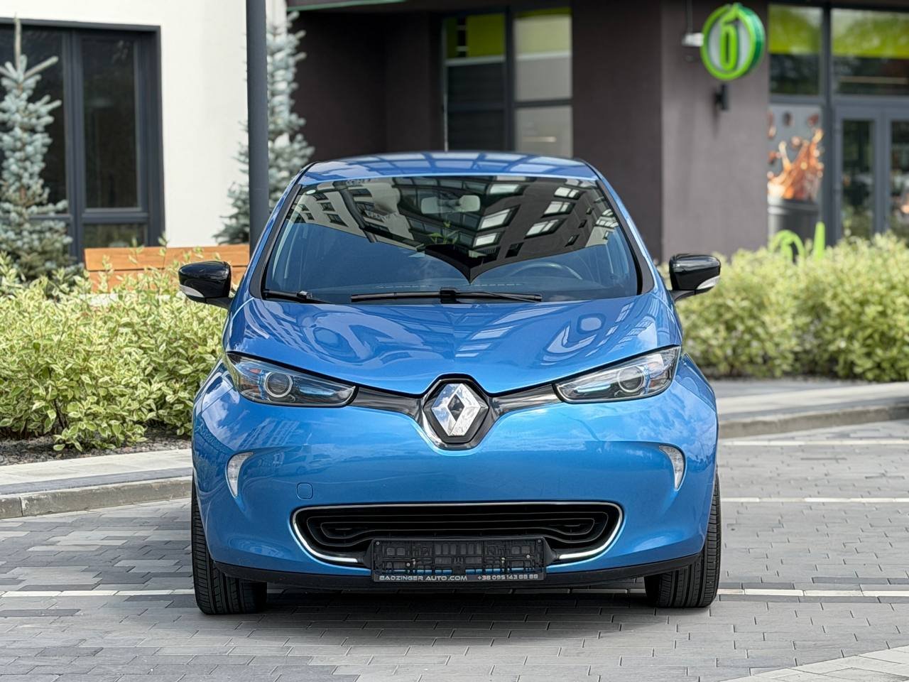 Фото - Renault ZOE #2