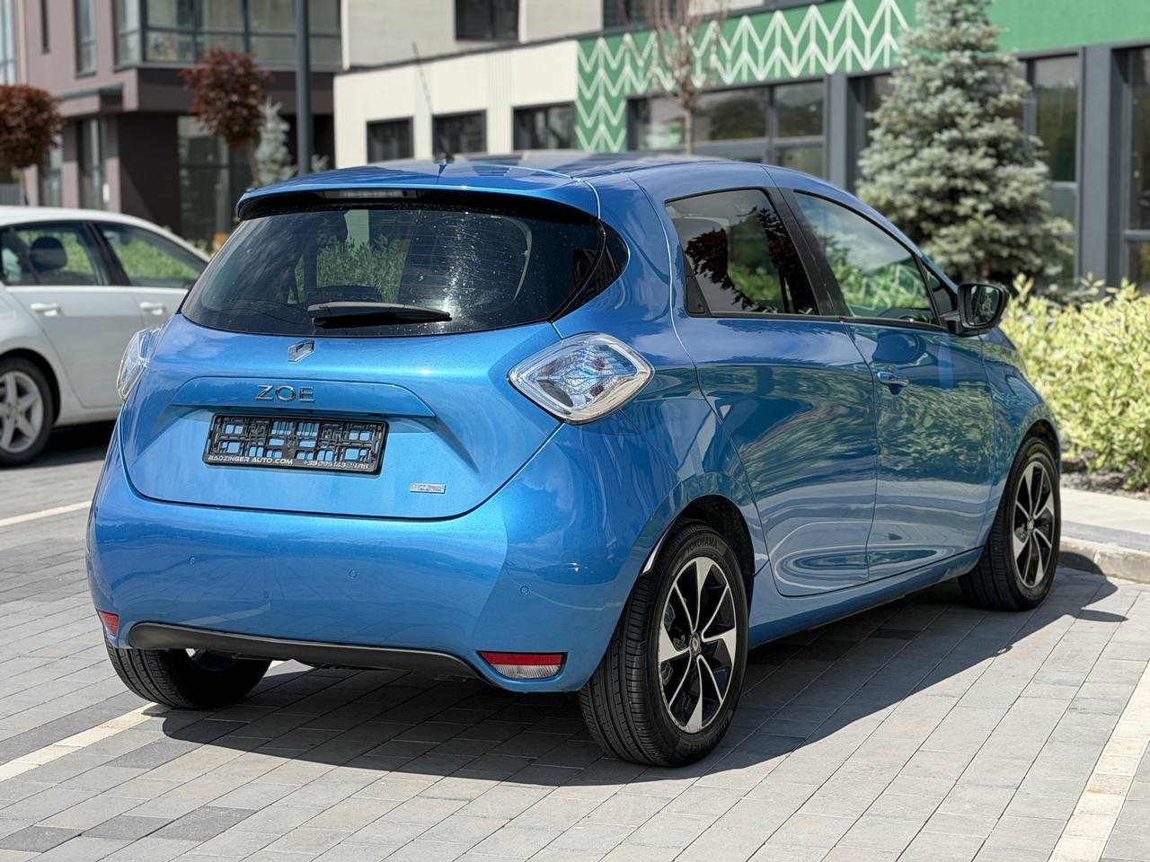 Фото - Renault ZOE #4